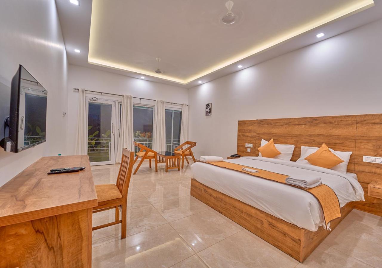 Ice Mist Pool Resort Munnar By Voye Homes Eksteriør bilde