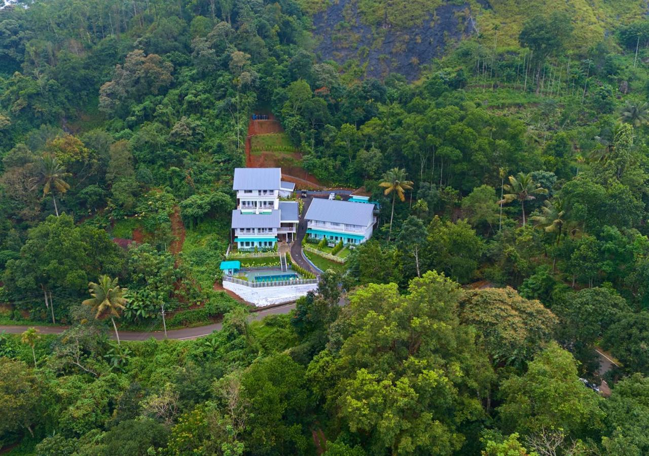 Ice Mist Pool Resort Munnar By Voye Homes Eksteriør bilde